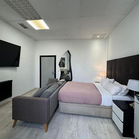 Opera Lux Hotel Madrid Ngoại thất bức ảnh