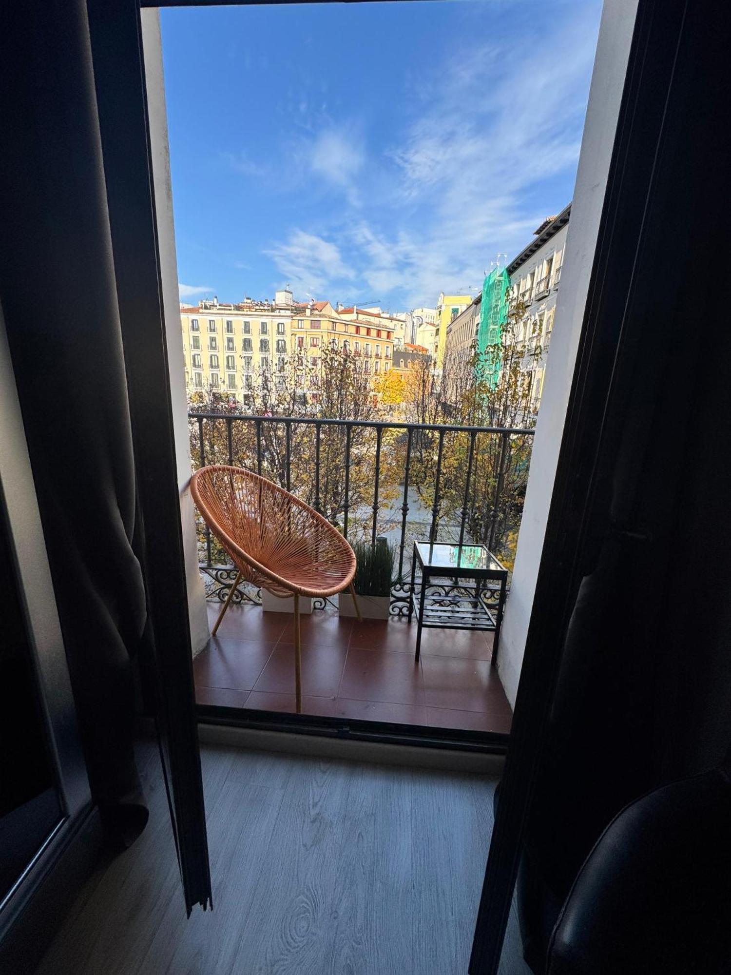 Opera Lux Hotel Madrid Ngoại thất bức ảnh